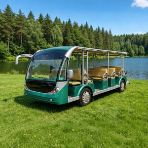 Minibus électrique Eagle 23 places vert dans un parc