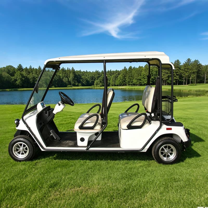 Vue latérale de la golfette Eagle 4 places